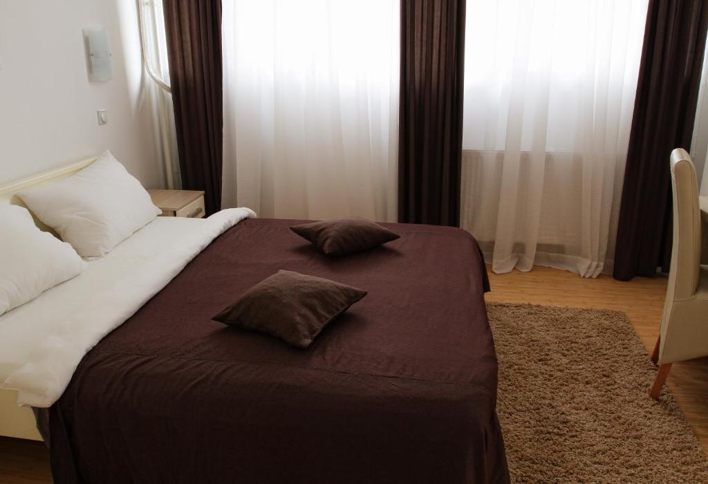 Garni Hotel Hamburg Зайечар Стая снимка